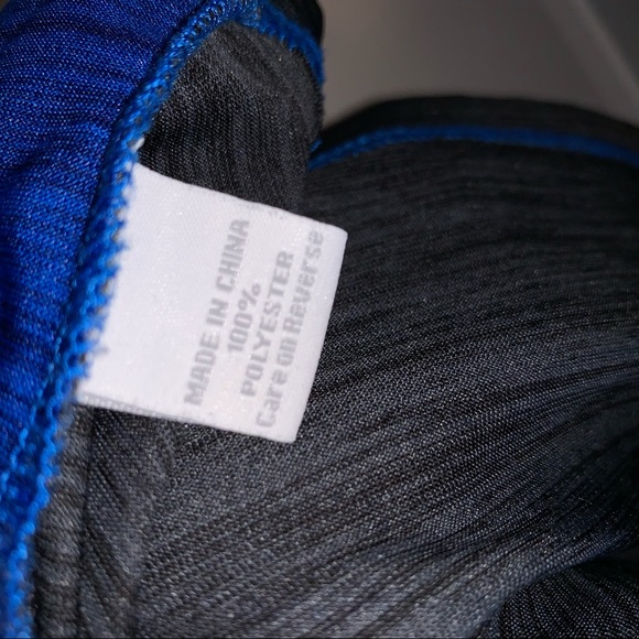 Captivating Apparel University of Kentucky shirt S - Picture 4 of 6